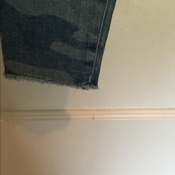 GAP blue camo jeans - Picture 4 of 10